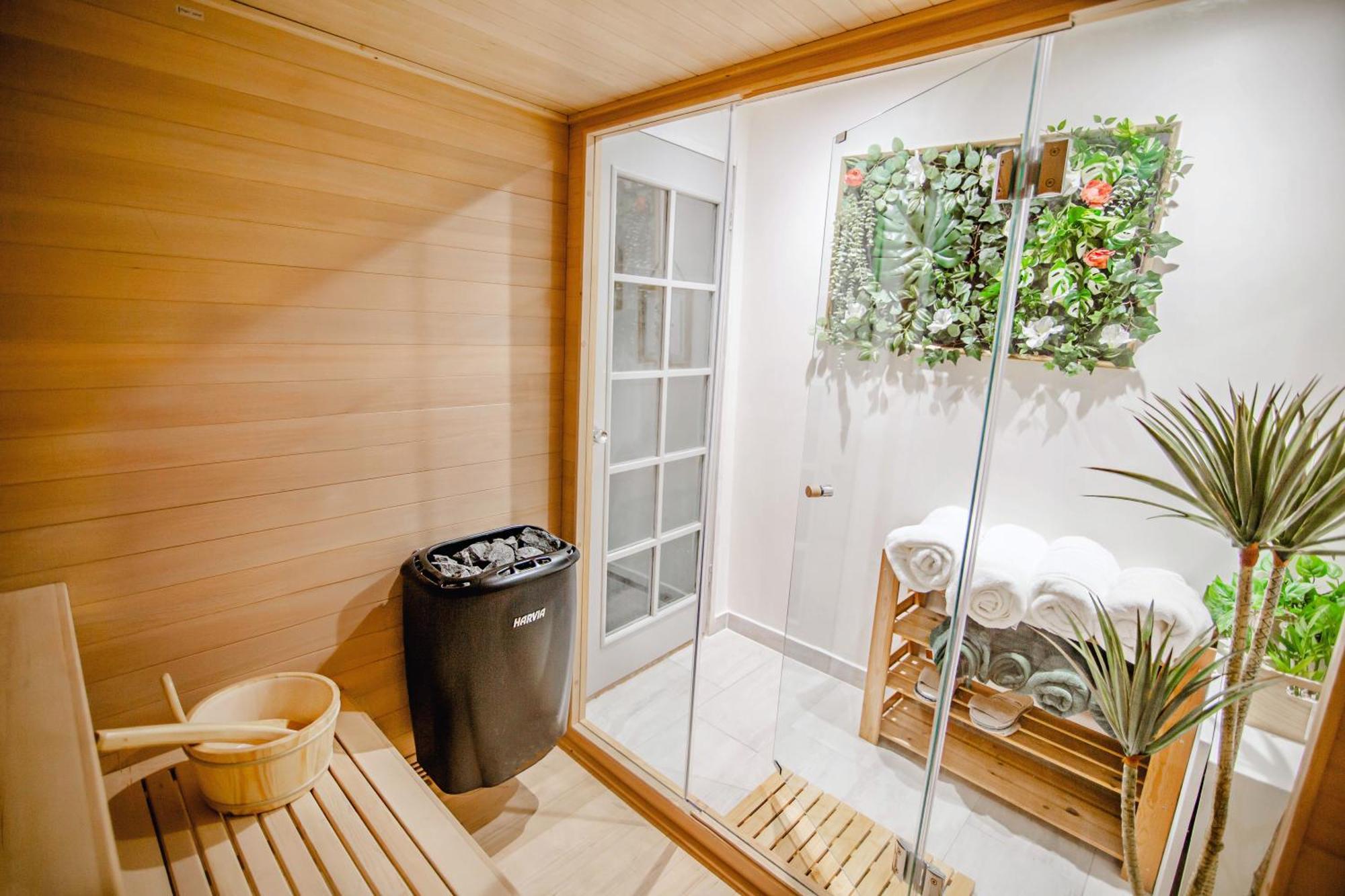 Modern Central Luxury Home With Hot Tub Sauna 11Ppl Sheffield Eksteriør billede