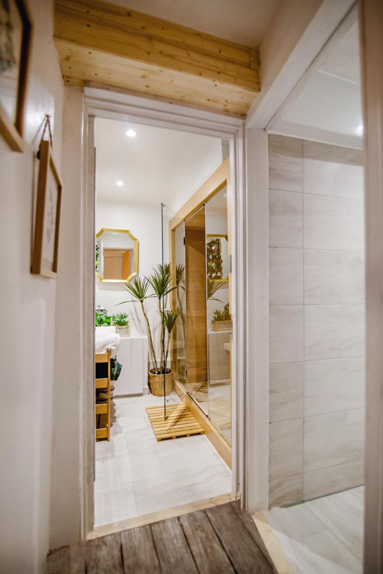 Modern Central Luxury Home With Hot Tub Sauna 11Ppl Sheffield Eksteriør billede