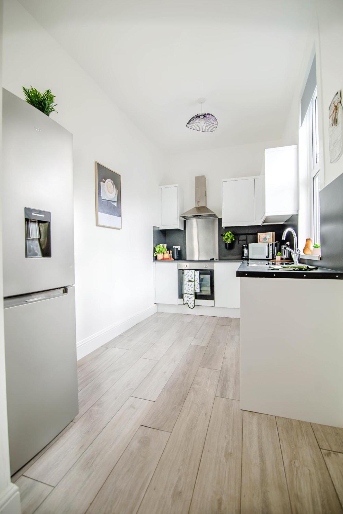 Modern Central Luxury Home With Hot Tub Sauna 11Ppl Sheffield Eksteriør billede